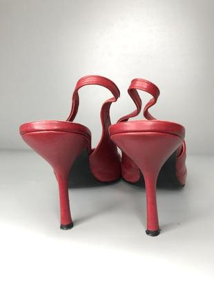 Moschino кожаные босоножки лодочки с открытой пяткой слинги мюлы красные2 фото