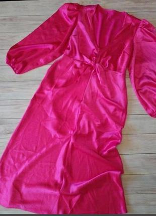 Эффектное платье.королевский атлас(италия) m-l