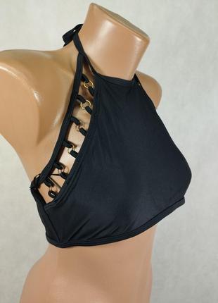 Купальник черный топ верх с металлическими кольцами