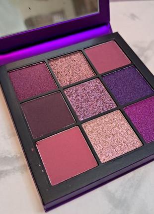 Палетка тіней для повік huda beauty amethyst obsessions eyeshadow palette4 фото