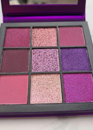 Палетка тіней для повік huda beauty amethyst obsessions eyeshadow palette5 фото