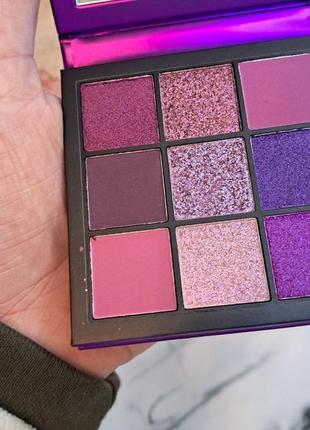 Палетка тіней для повік huda beauty amethyst obsessions eyeshadow palette6 фото