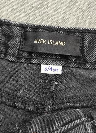 Джинсові шорти на 3-4 роки3 фото