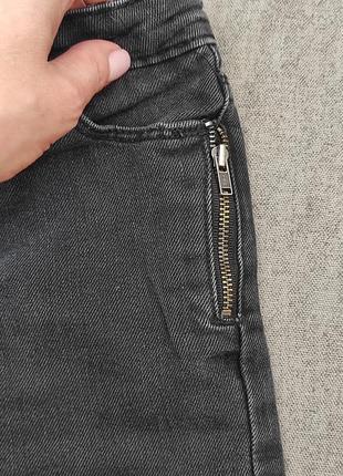 Джинсові шорти на 3-4 роки4 фото