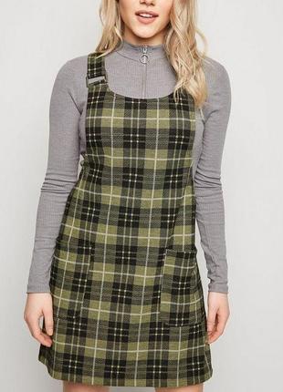 Теплый сарафан в клетку new look petite