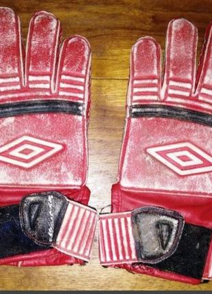 Дитячі воротарські рукавички umbro england1 фото