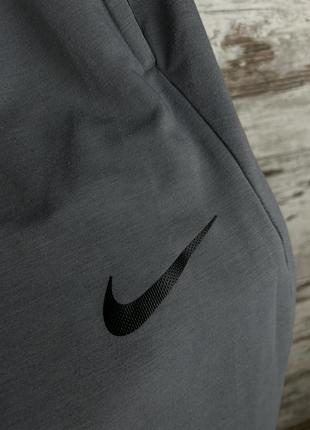 Мужские спортивные штаны nike dri fit брюки swoosh tech fleece modern с лампасами4 фото