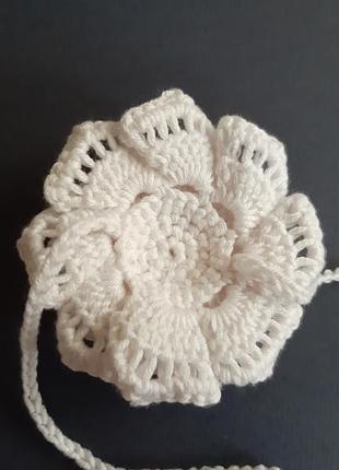 Цветок чокер, белая роза чокер, цветок на шею, модный тренд