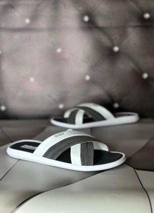 Мужские кожаные шлепанцы6 фото