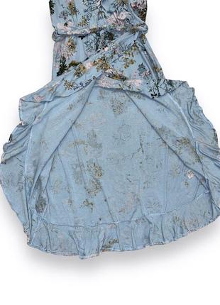 Новое вискозное платье летнее в цветочный принт платье на запах с рюшами5 фото