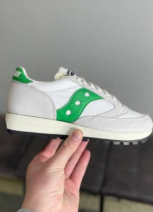 Кроссовки saucony jazz