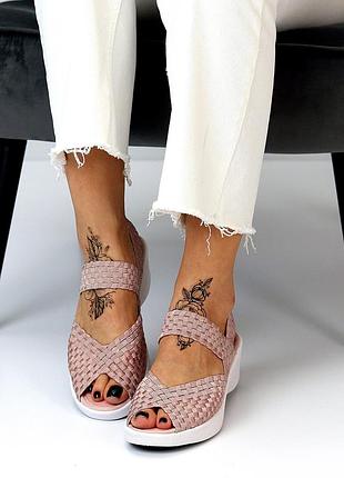 Якісні зручні текстильні еластичні босоніжки/сандалі з резинками на танкетці 35.5-40