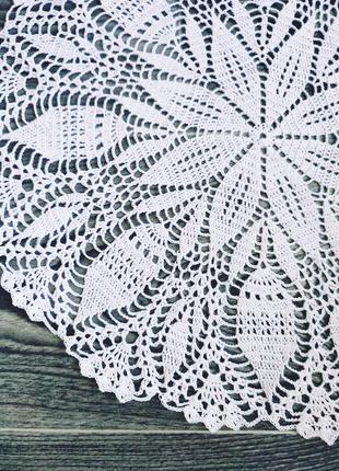 Салфетка ажурная крючком с цветами, связана крючком, ручная работа