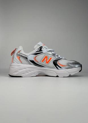 Женские кроссовки new balance