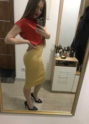 Атласний костюм спідниця і топ