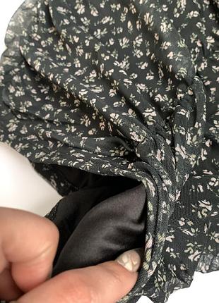 Сукня в принт квітки з драпіровкою3 фото