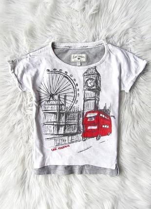 Легка футболка lee cooper
