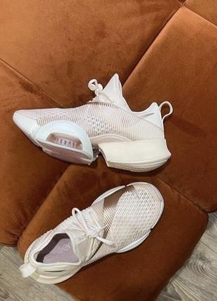 Кросівки nike air zoom superrep 2