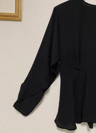 Черная блуза с декором4 фото