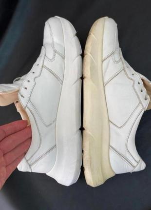 Белая крем-паста для обуви coccine whitener 75мл ( польша)