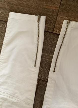 Белоснежные штаны.6 фото