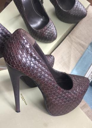 Туфли женские - обувь - каблуки3 фото