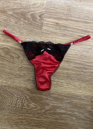 Шикарные, ажурные трусики бикини, красного цвета с черным ажуром, от бренда: h&amp;m 👌2 фото