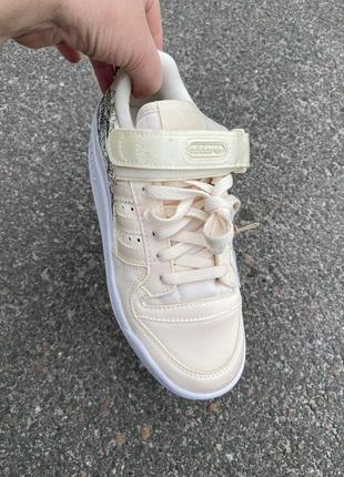 Нюдові жіночі кросівки adidas originals  forum 84 low w 35-36 розмір5 фото
