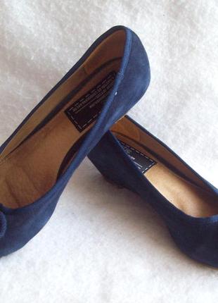 Туфлі замша танкетка, устілка 23,5 см.