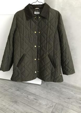 Якісна стьогана куртка