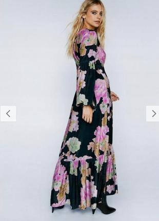 Шикарное бархатное платье в цветочный принт4 фото