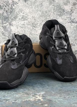 Женские чёрные демисезонные кроссовки адидас adidas yeezy boost 500 utility black. изи7 фото