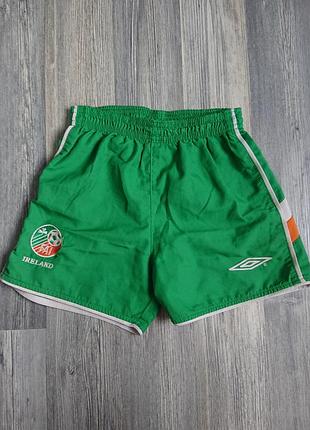 Шорты для футбола umbro на мальчика 7-9 лет