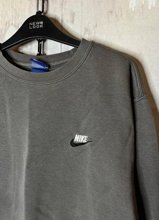 Оригинальный очень красивый свитшот nike nsw из недавних коллекций2 фото