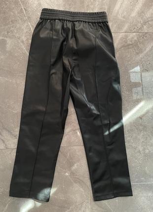 Стильные кожаные/Кожаные брюки h&amp;m2 фото