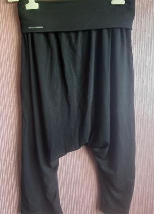 Цікаві дизайнерські штани з мотнею спущеною низькою слонкою заниженим кроковим швом,як  rick owen  від reebok9 фото