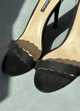 Черные замшевые босоножки, каблуки 10 см2 фото