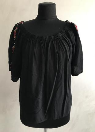 Новая блузка блузка с вышивкой1 фото