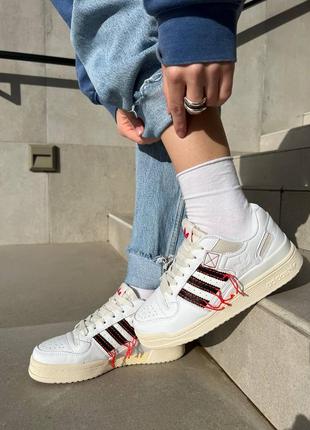 Adidas forum жіночі круті кросівочки білі з чорним адідас деми весна осінь літо женские кроссовки білі з чорним демисезонные топ