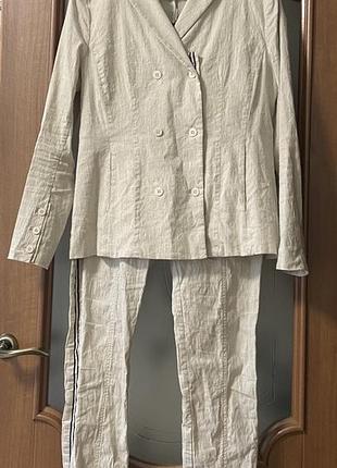 Annette gortz (44)  костюм