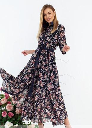 Платье женское шифоновое на пуговицах длинное цветочное темно - синее в цветы1 фото