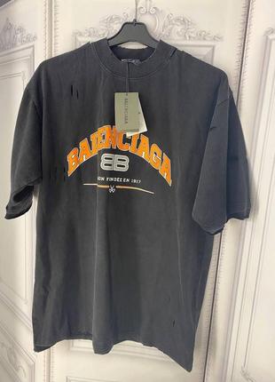 Футболка balenciaga черная