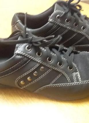 Мокасины легкие кожаные р. 39, стельки 25сы