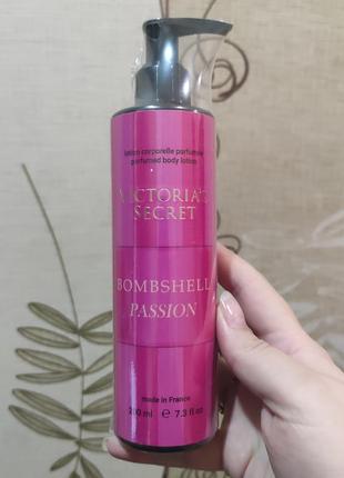 Парфумований лосьйон для тіла victoria's secret bombshell passion brand collection 200 мл