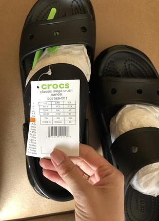 Сандалии крокс unisex crocs classic mega crush sandal оригинал3 фото