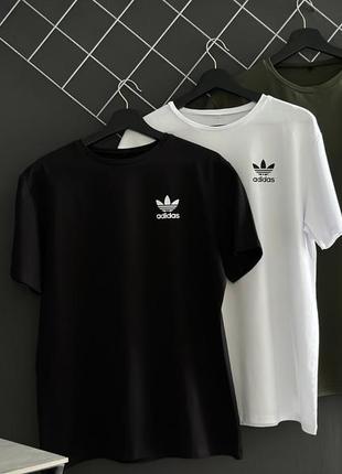 Комплект із трьох футболок adidas (чорна, біла, хакі)