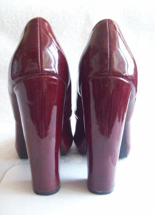 Туфли бордовые лаковые, стелька 24,5 см.6 фото