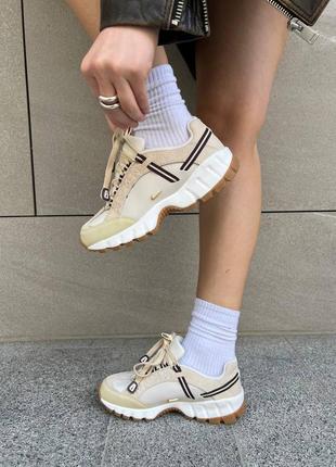 Nike humara x jacquemuse жіночі бежеві кросівочки демісезон топ якість женские кроссовки найки беж люкс качество4 фото