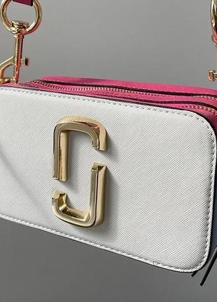 Женская сумка марк джейкобс белая marc jacobs small camera bag white pink