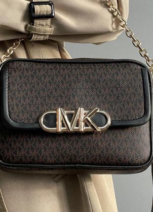 Жіноча сумка майкл корс коричнева michael kors parker медиа logo crossbody bag brown
